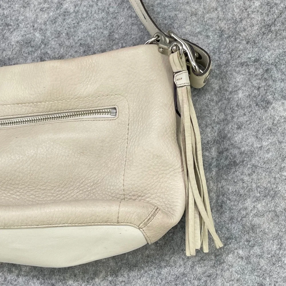 Coach Legacy Hobo Bag Womens Medium Cream Pebble Leather Tassel F04S-1429 Duffel